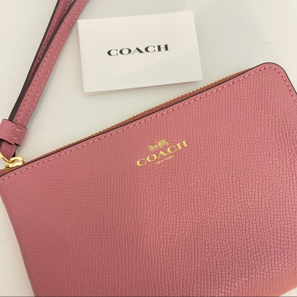 Coach Light Pink / True Pink Corner Zip Wristlet New With Tag - Picture 5 of 13